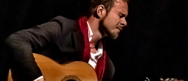 Recital de violão e música flamenca na Universidade