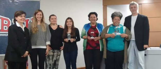 Regina ganha semifinal de xadrez feminino