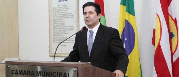Reitor fala na Câmara de Vereadores