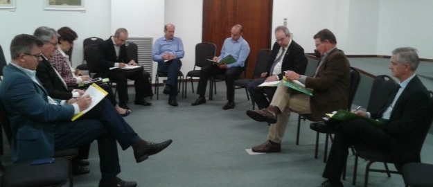 FURB sedia assembleia geral da ACAFE