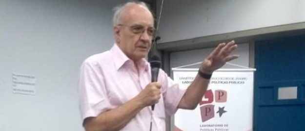 Emir Sader faz palestra em Blumenau