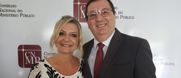 Professora da FURB toma posse no MP em Brasília 