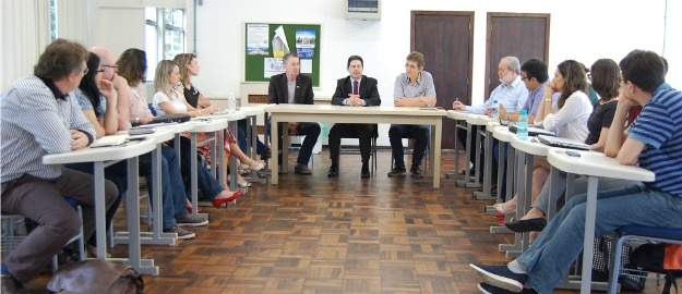 Encontro alinha parcerias entre FURB e UFSC