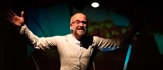 FURB recebe espetáculo teatral O Último, com Roberto Morauer 