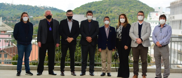 Reitor da Udesc visita Centro de Inovação Blumenau 