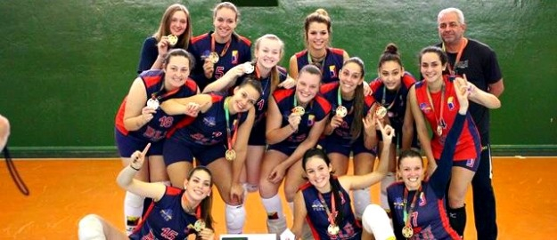 Meninas do Bluvolei são campeãs dos Regionais do JASC