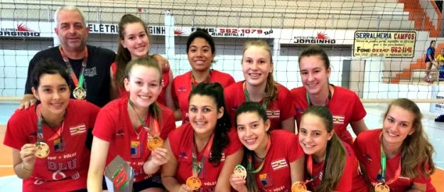 Bluvolei/Etevi disputa Brasileiro em Londrina