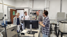 Pesquisadores de universidade alemã fazem visita técnica à FURB para futuras parcerias
